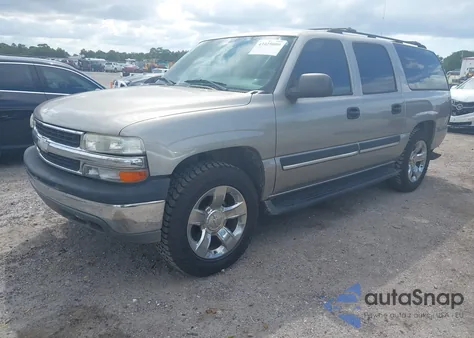 2004 Chevrolet Suburban 1500 Ls z USA, uszkodzony, nr VIN 1GNEC16Z24J195650